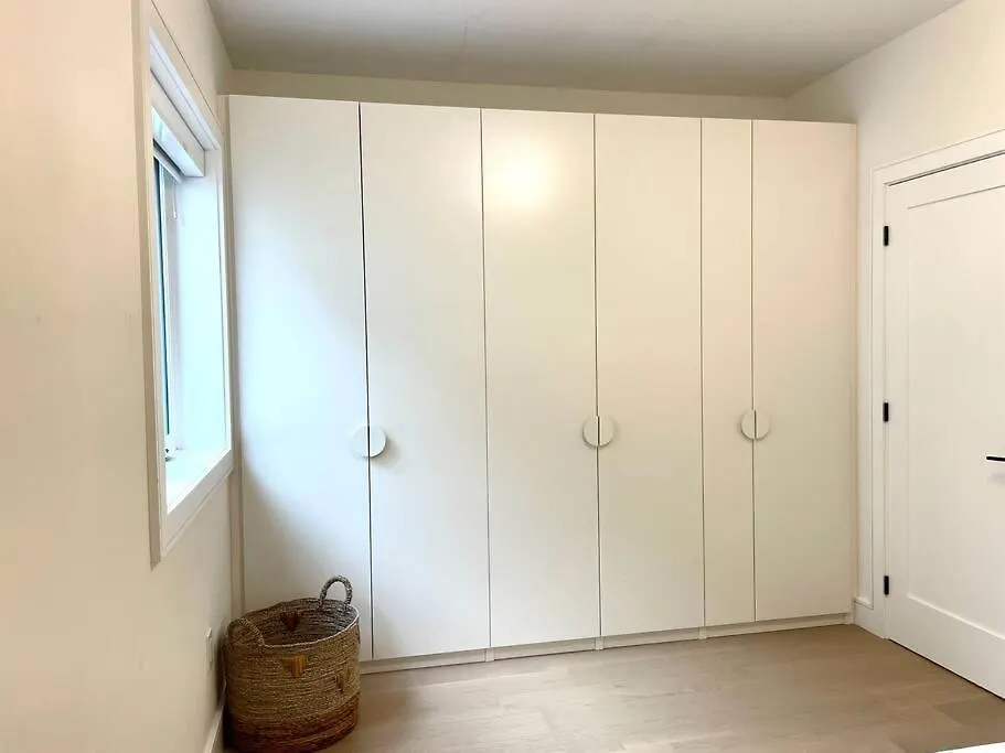 Modern Apartment Close To The Beach With Parking Toronto 0*,