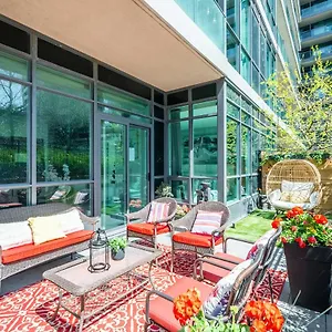  Apartment Luxury With Private Patio In Downtown Canada